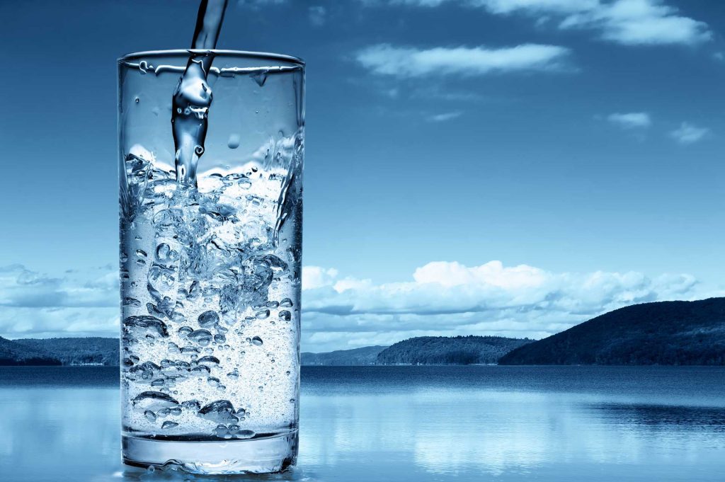 اضرار شرب الماء بكثرة