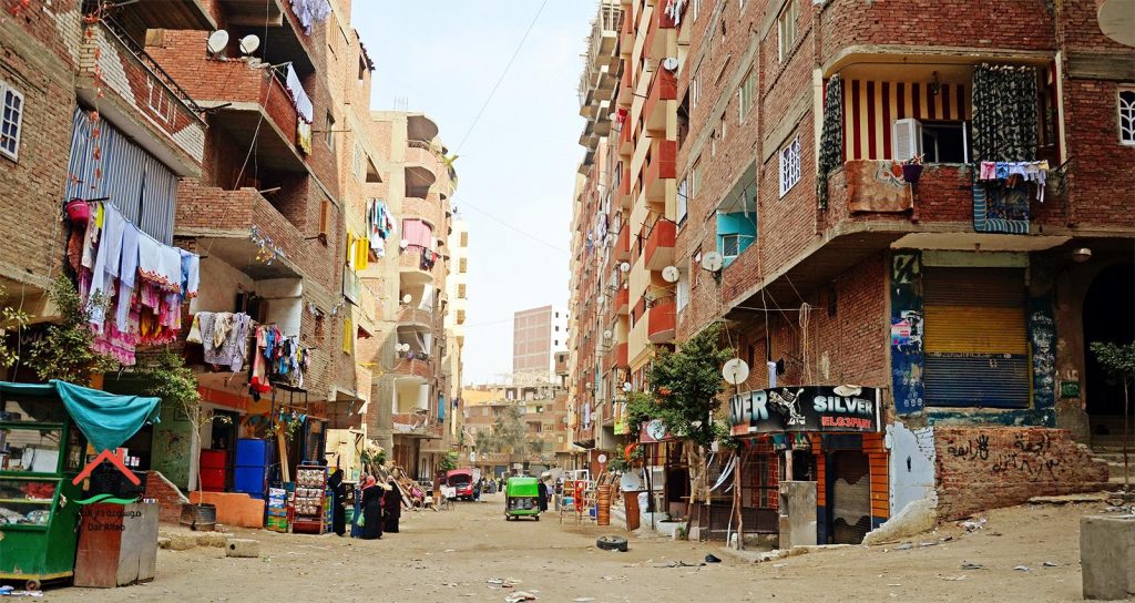 بحث عن تطوير العشوائيات