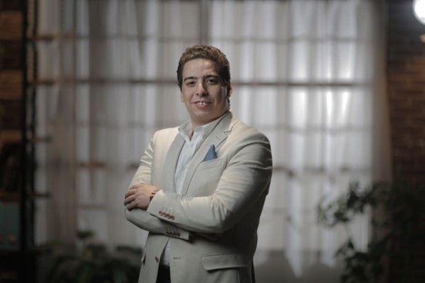 د. عمرو أمل.. أفضل دكتور عظام ومفاصل في مصر